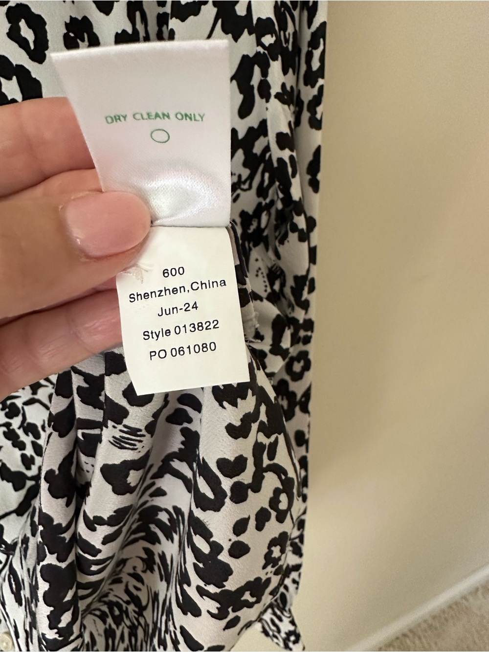 Lilly Pulitzer Black and White Leopard Print Button-Up - Picture 9 of 10